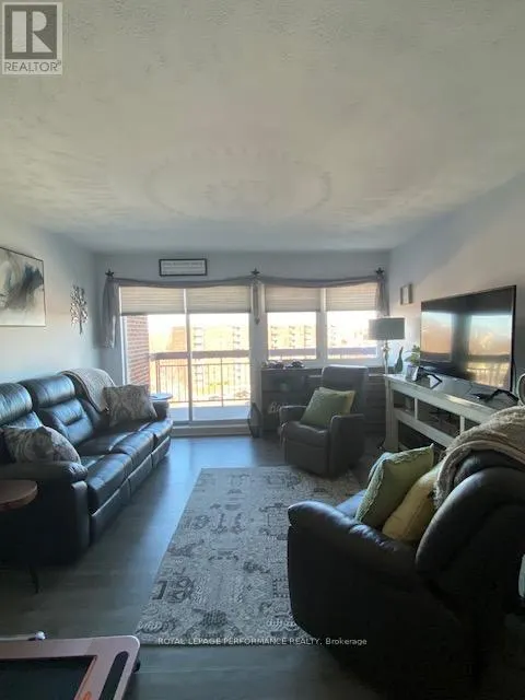 804 - 308 SECOND STREET E