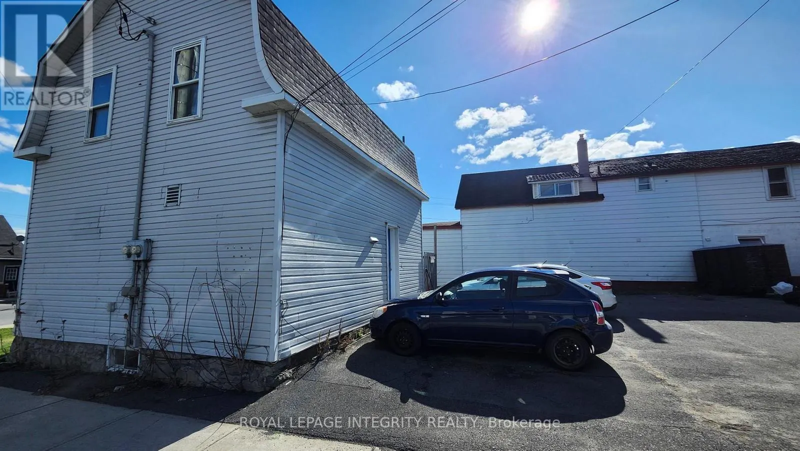 616 MONTREAL ROAD