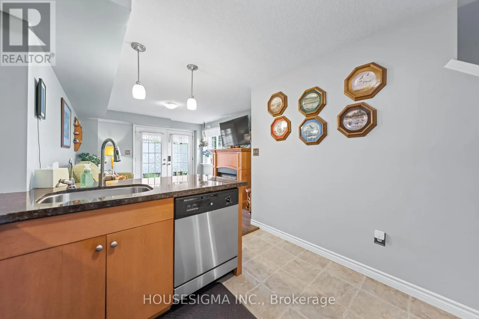 124 - 35 MOUNTFORD DRIVE