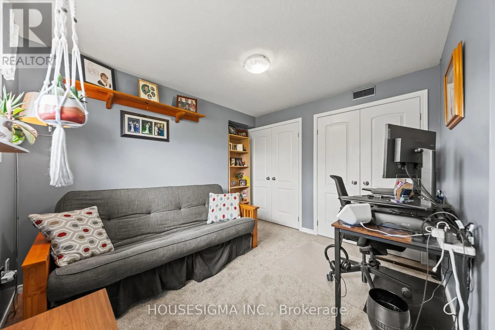 124 - 35 MOUNTFORD DRIVE
