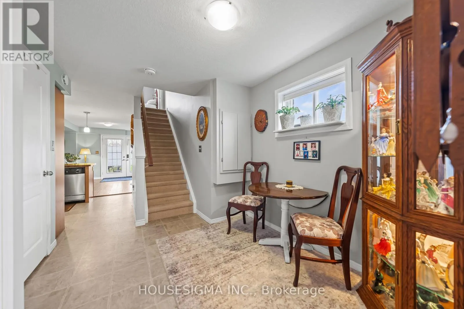 124 - 35 MOUNTFORD DRIVE