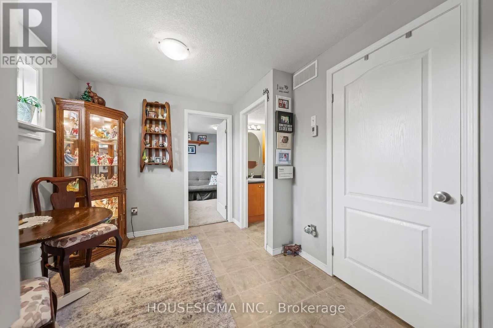 124 - 35 MOUNTFORD DRIVE