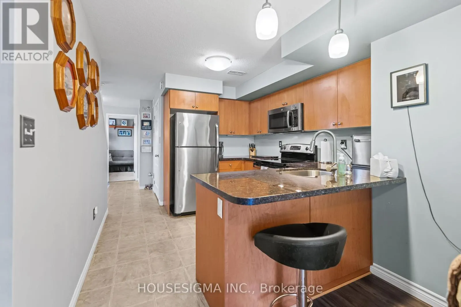 124 - 35 MOUNTFORD DRIVE