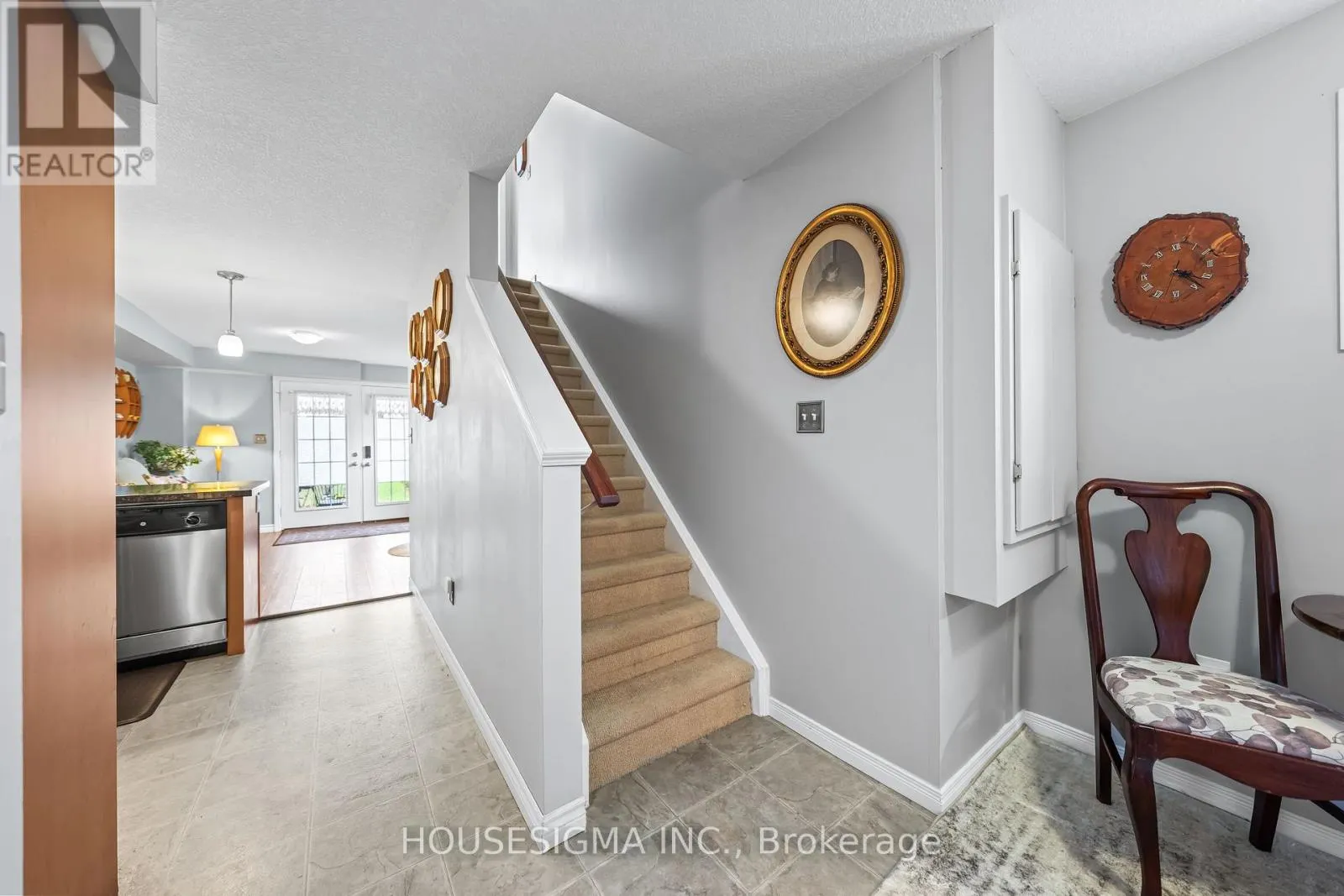 124 - 35 MOUNTFORD DRIVE