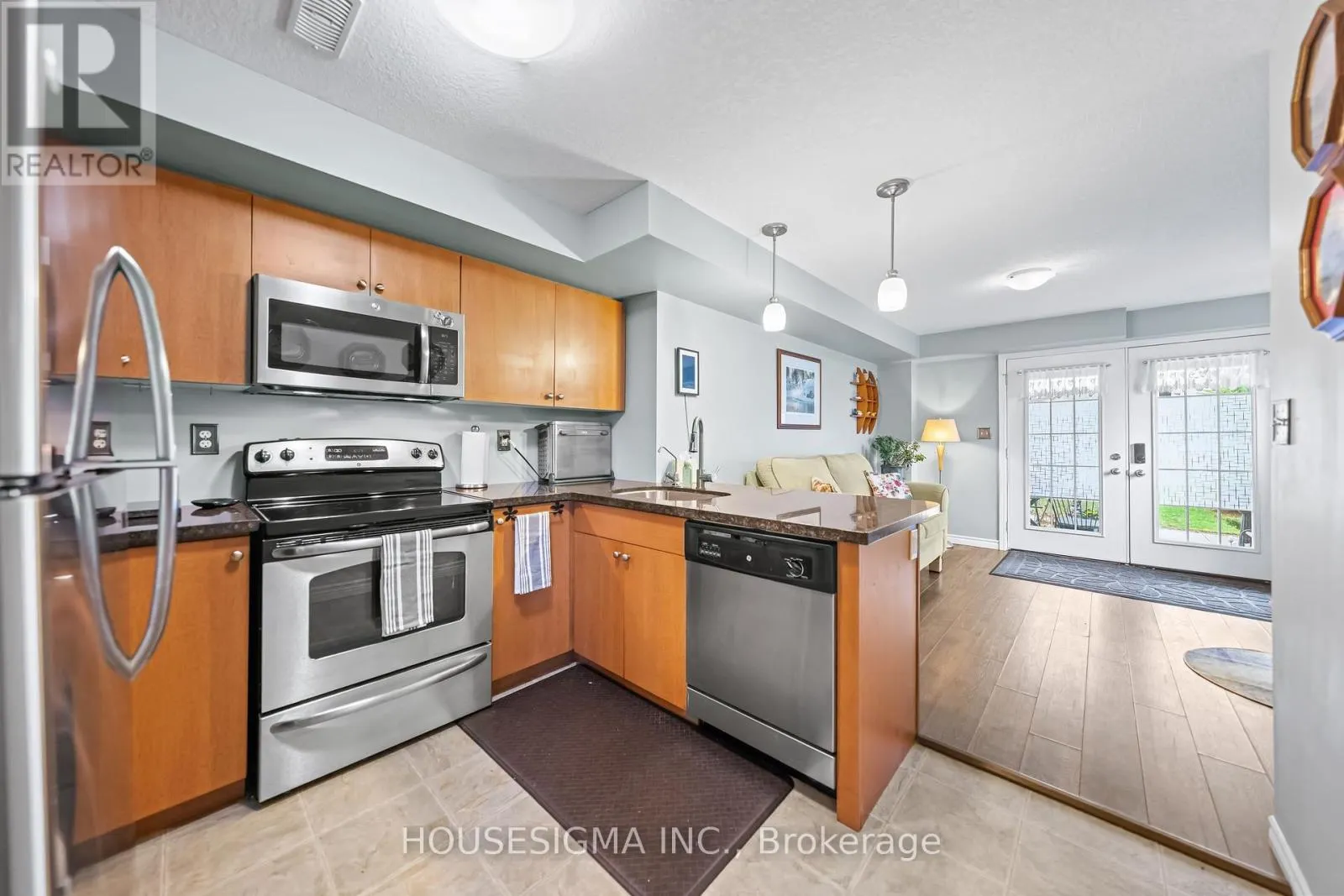 124 - 35 MOUNTFORD DRIVE