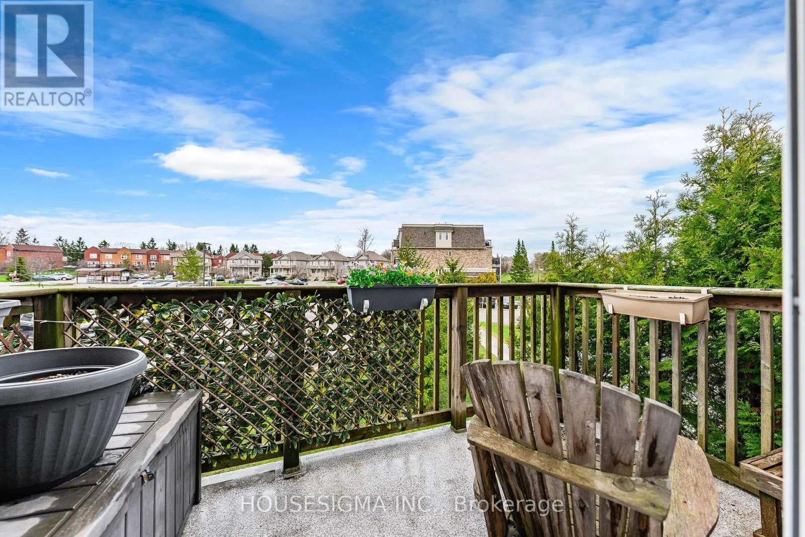 124 - 35 MOUNTFORD DRIVE