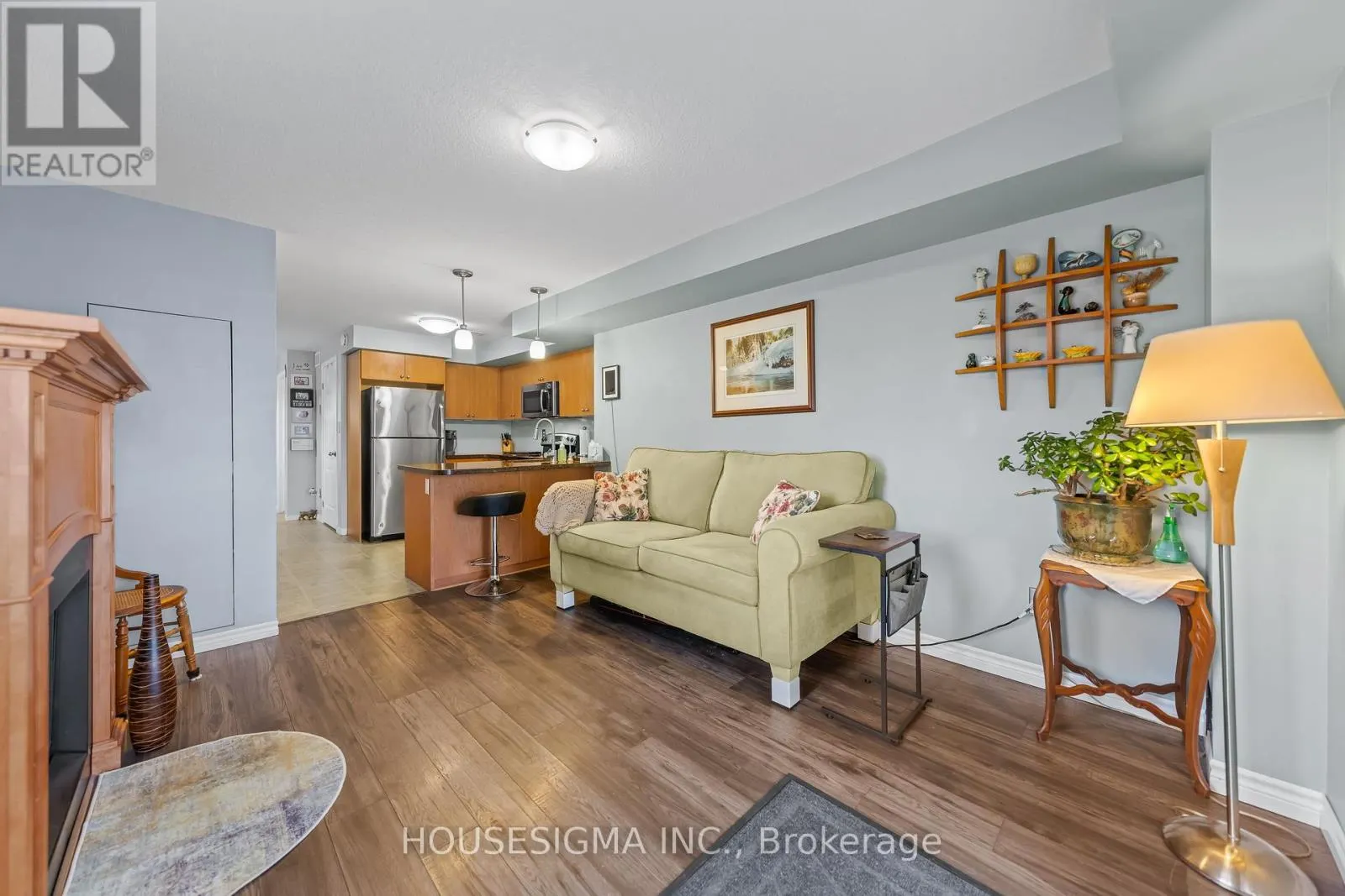 124 - 35 MOUNTFORD DRIVE