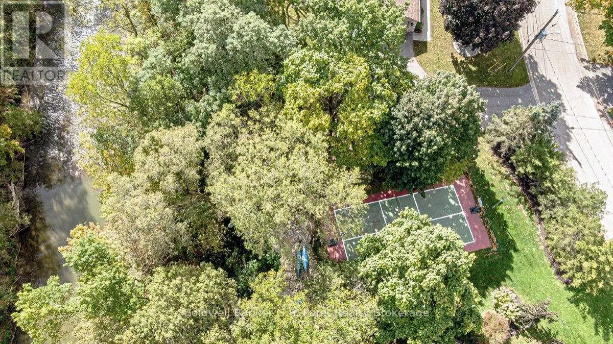 53 PARKWOOD DRIVE