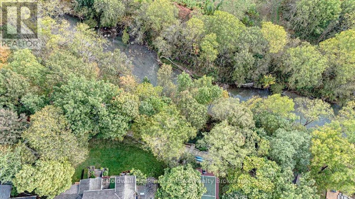 53 PARKWOOD DRIVE