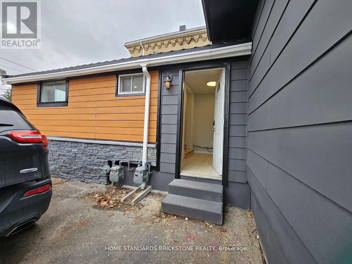 14110 BEMONT ROAD E