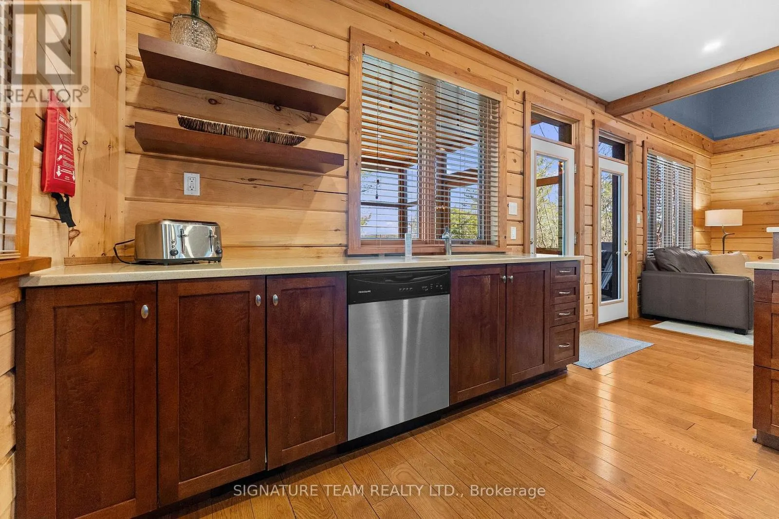287 PRESQUILE TRAIL