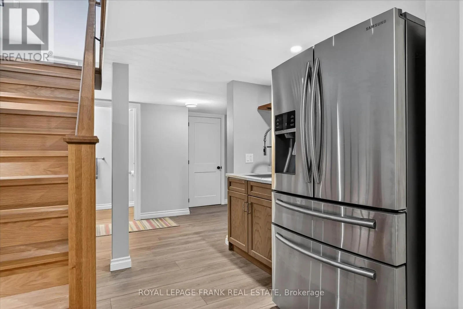 1484 BIRCHVIEW ROAD