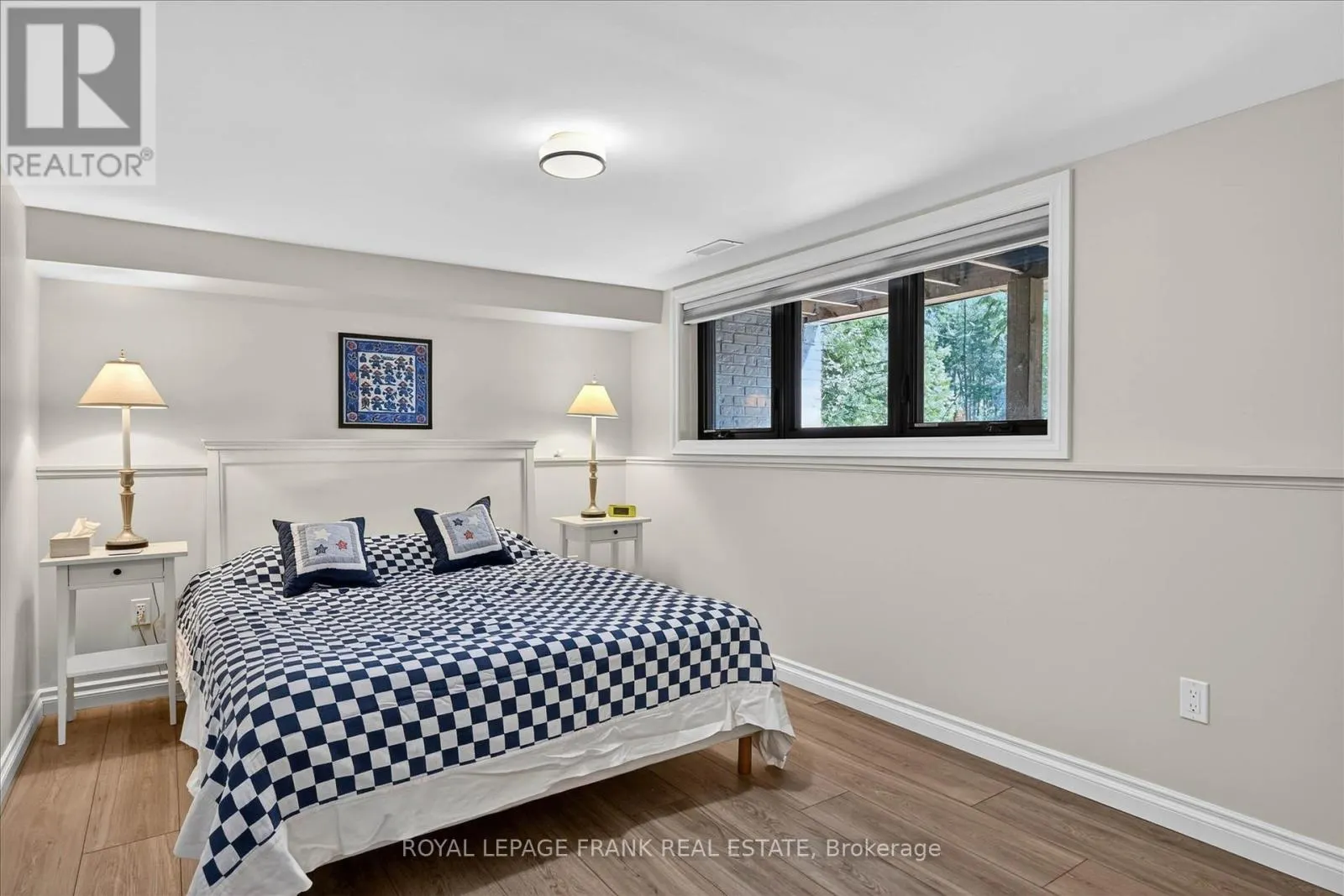 1484 BIRCHVIEW ROAD