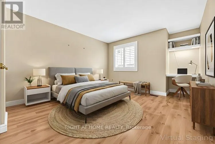 3 - 104 WOODLAWN ROAD E