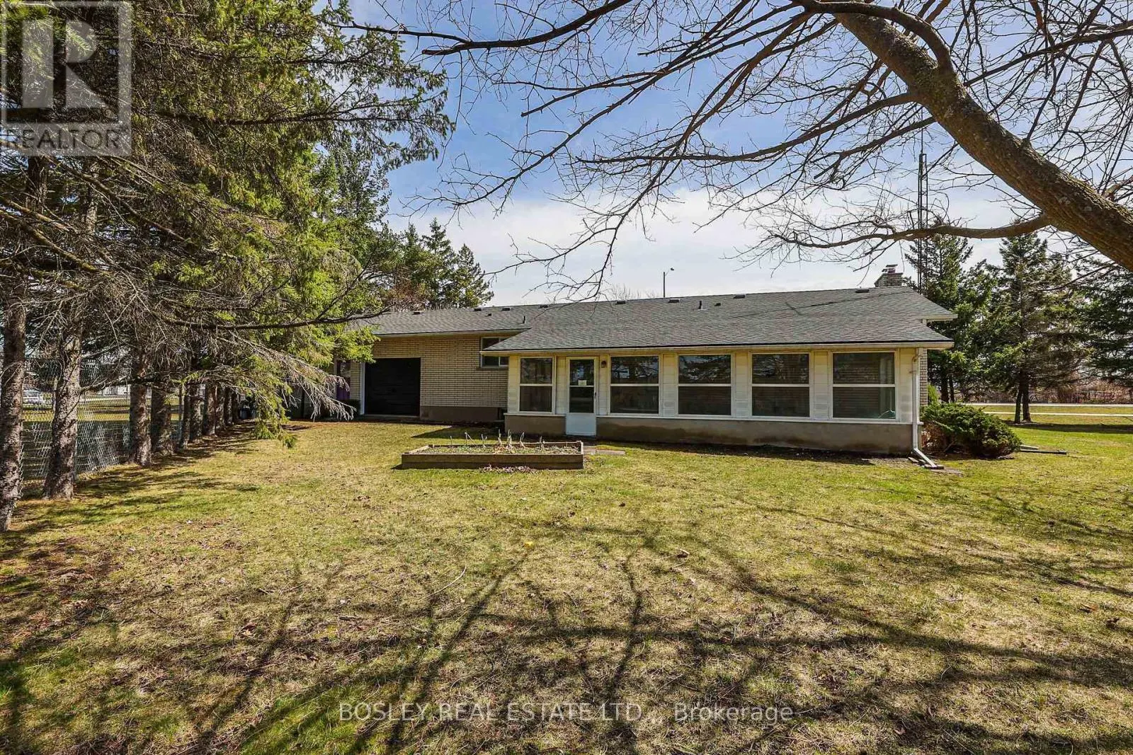 1320 NIAGARA STONE ROAD