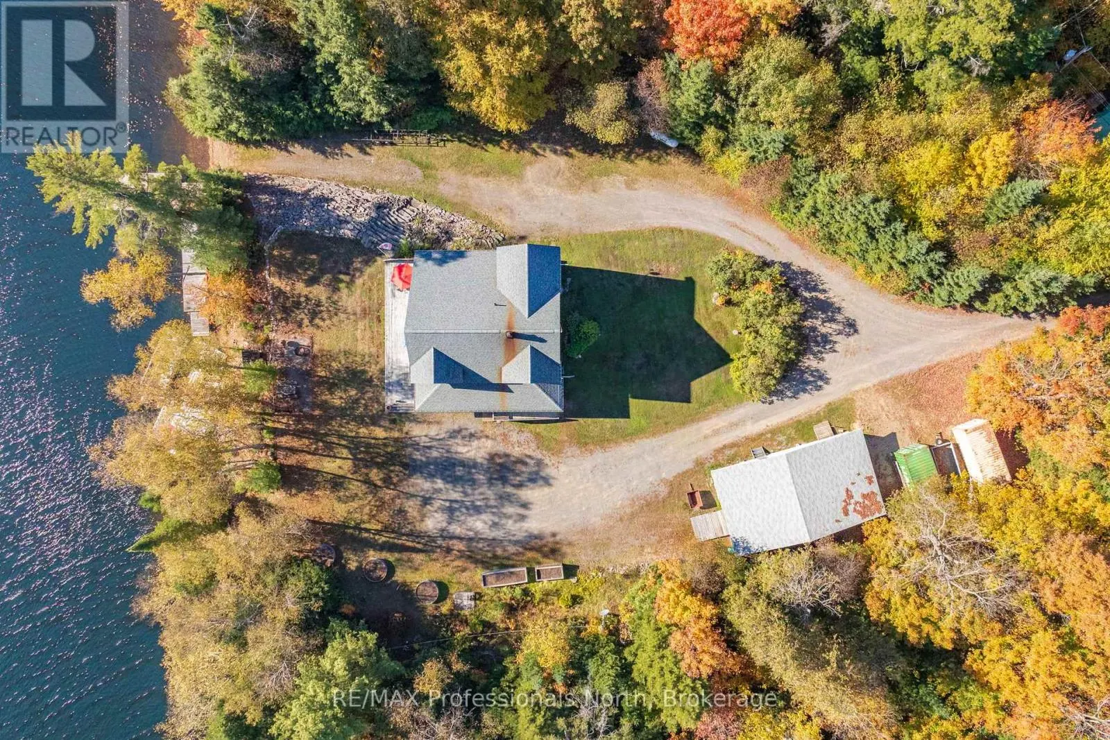 3 - 2901 LIMBERLOST ROAD #3