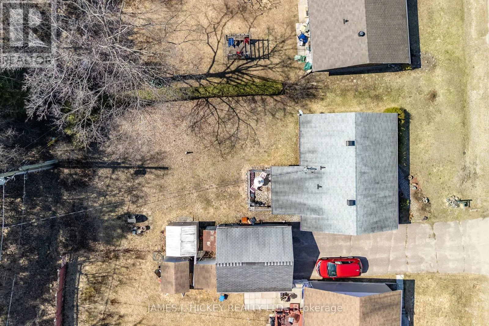 38 BEACH AVENUE