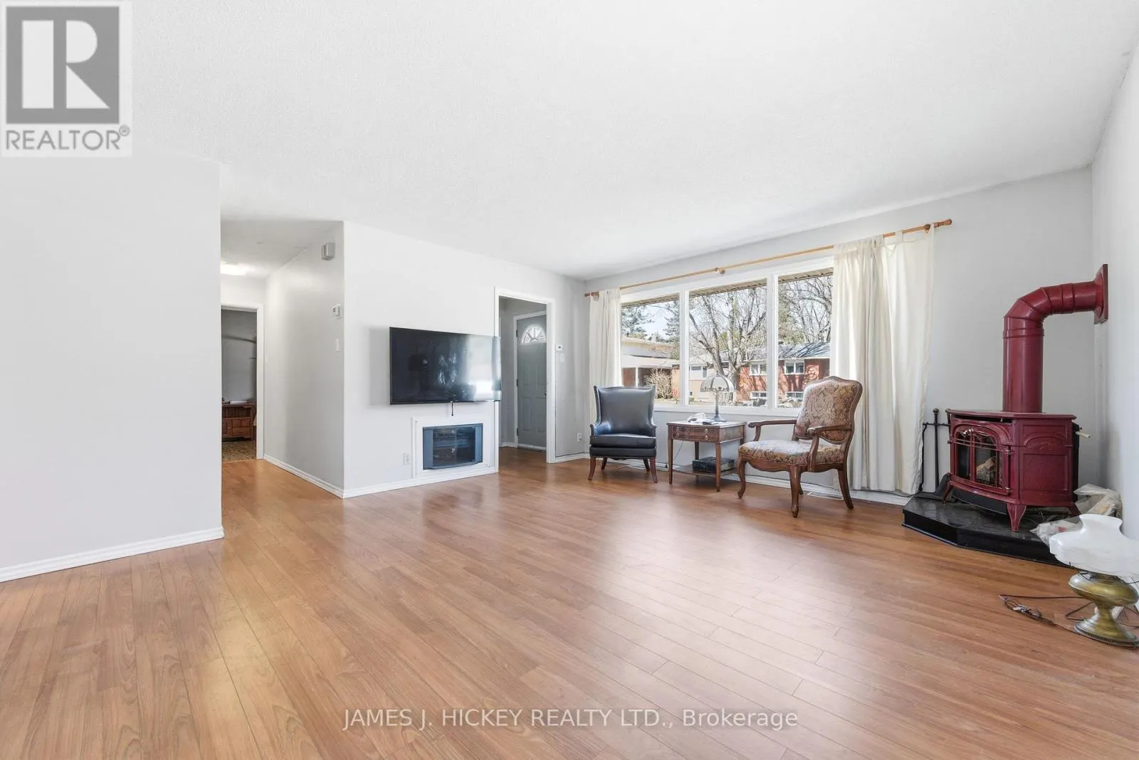 38 BEACH AVENUE