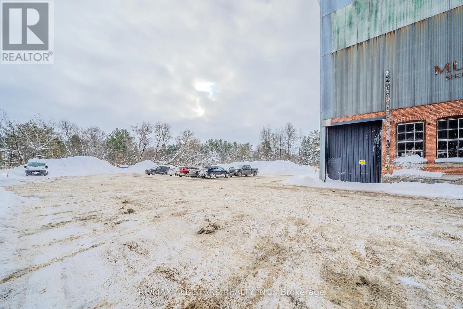101 ENTRANCE DRIVE