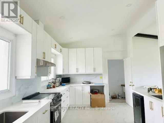 450 QUEENSTON ROAD