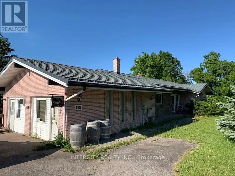 450 QUEENSTON ROAD