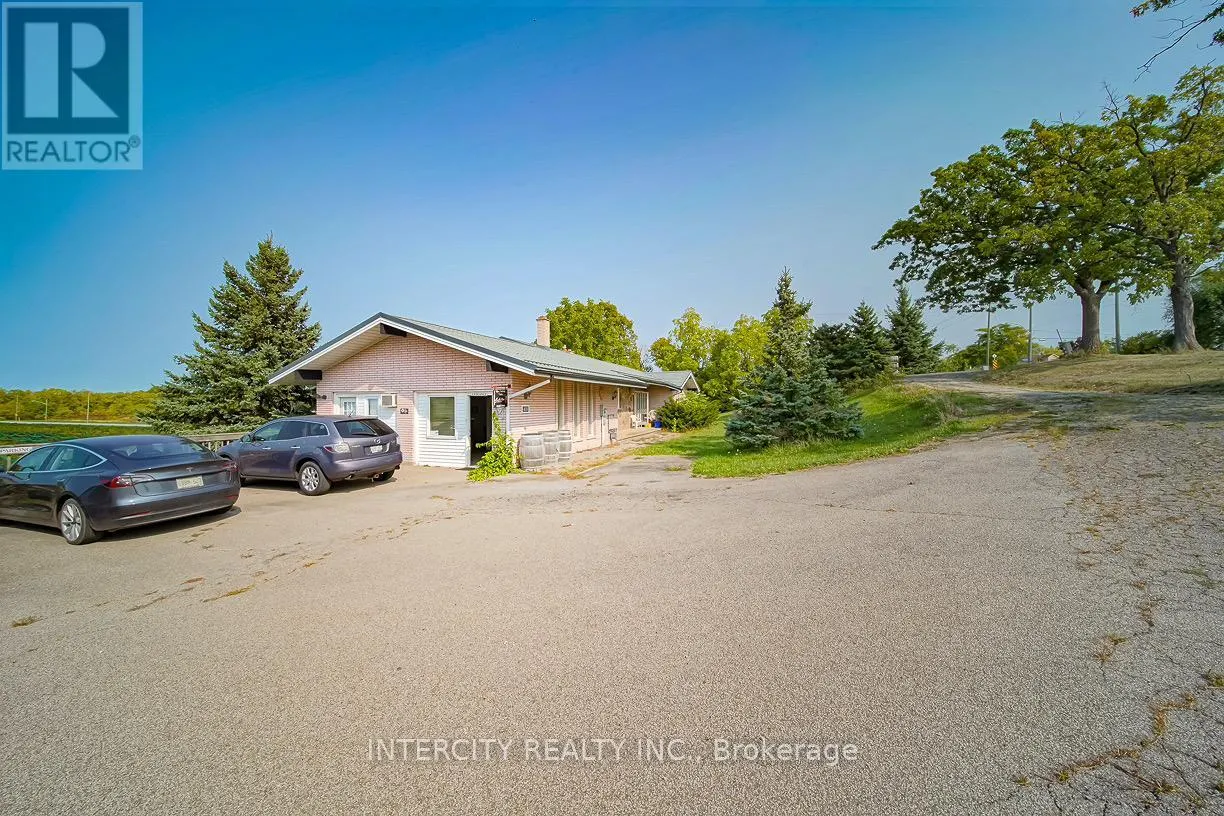 450 QUEENSTON ROAD