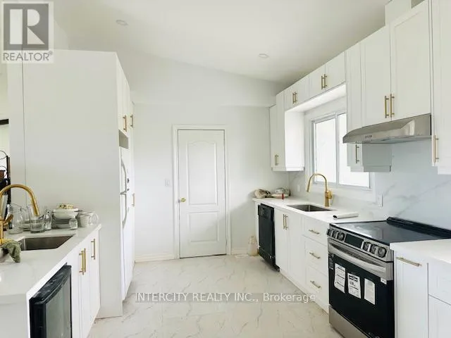 450 QUEENSTON ROAD
