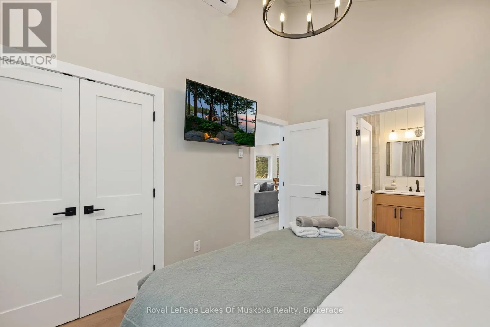 21 BEAUMONT BAY RD