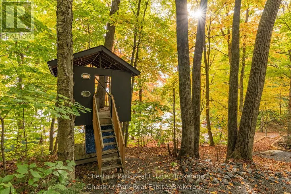 305 SALMON LAKE ROAD