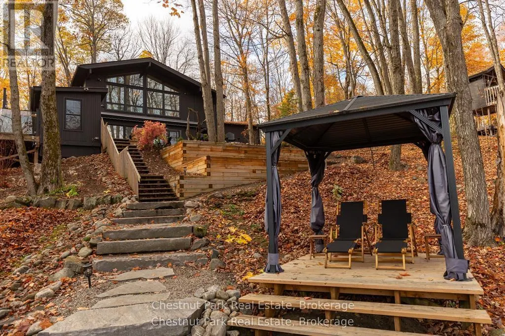 305 SALMON LAKE ROAD