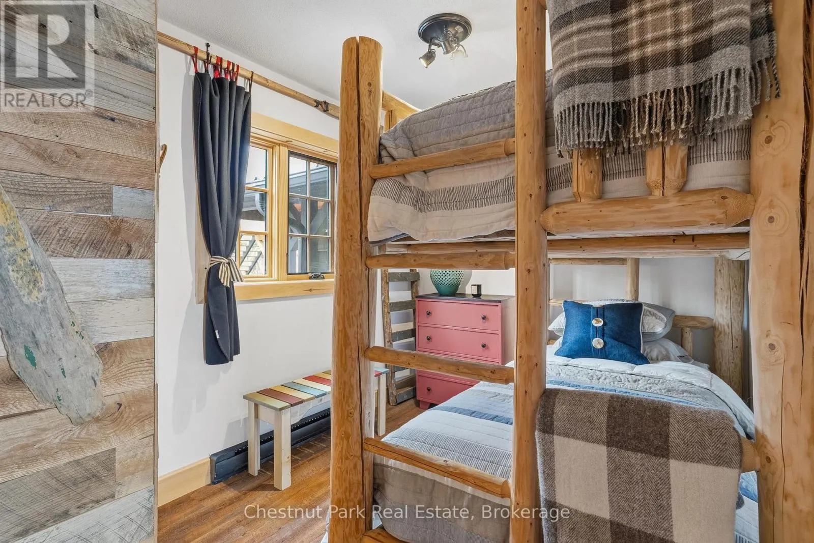 305 SALMON LAKE ROAD