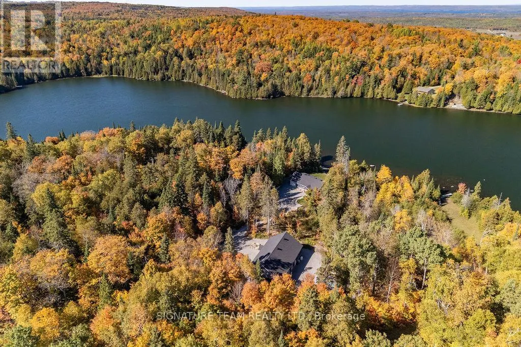 42 HUDSON TRAIL