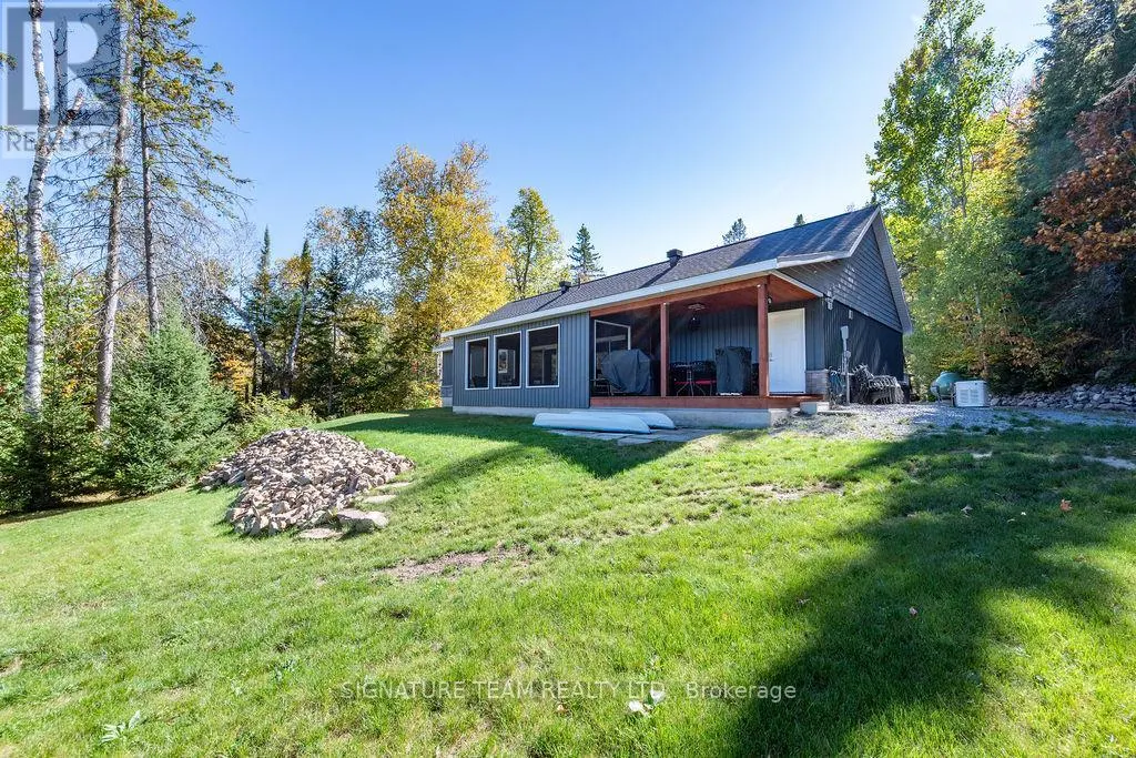 42 HUDSON TRAIL