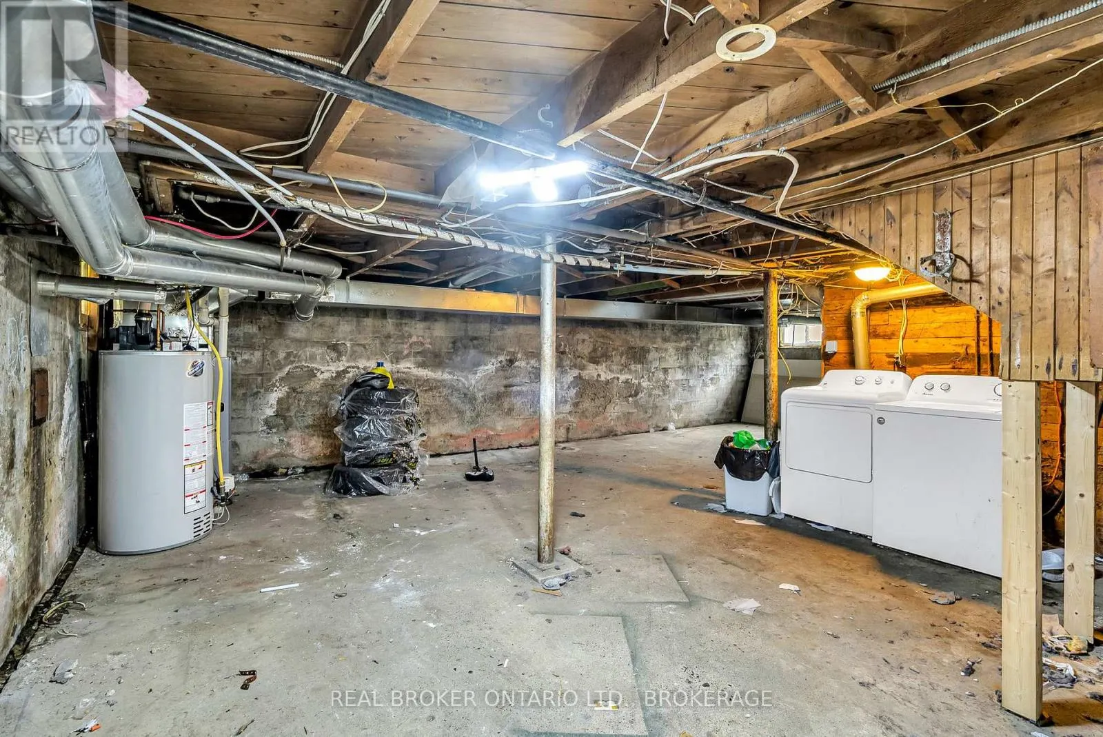 303 GUY STREET