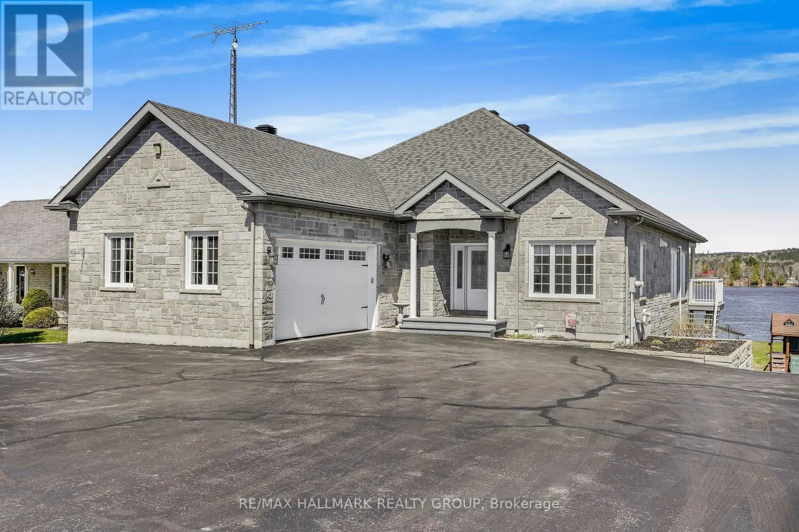 261 CONCESSION 1 ROAD