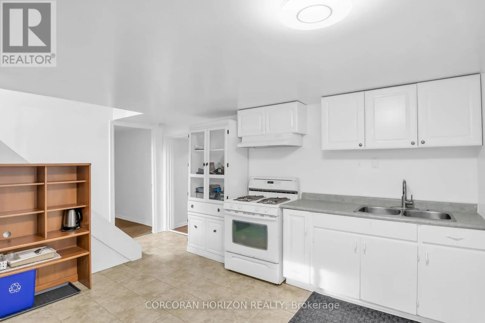 7226 WELLINGTON ROAD