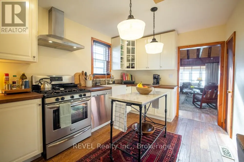 11211 HARBOURVIEW ROAD
