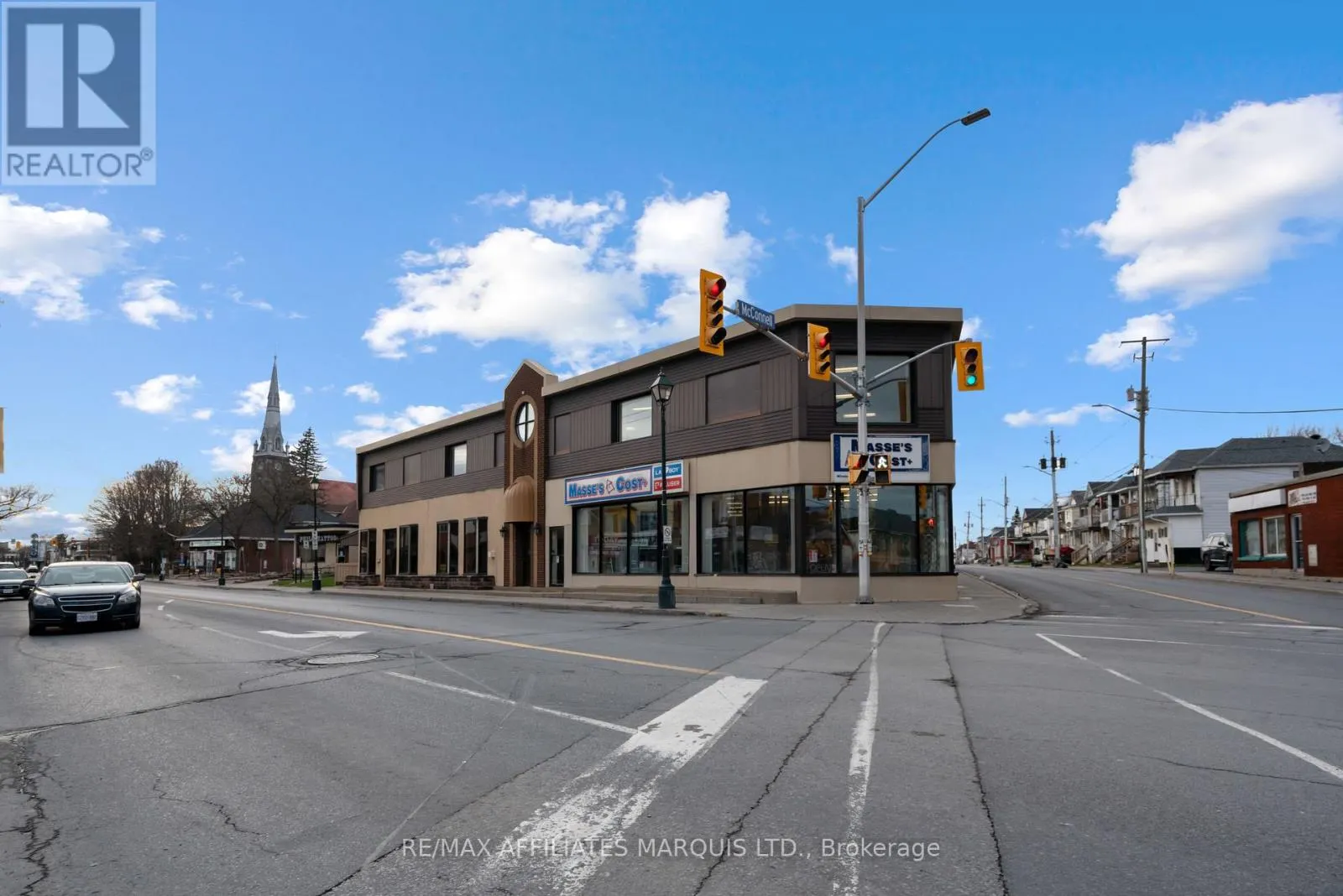 346 MONTREAL ROAD