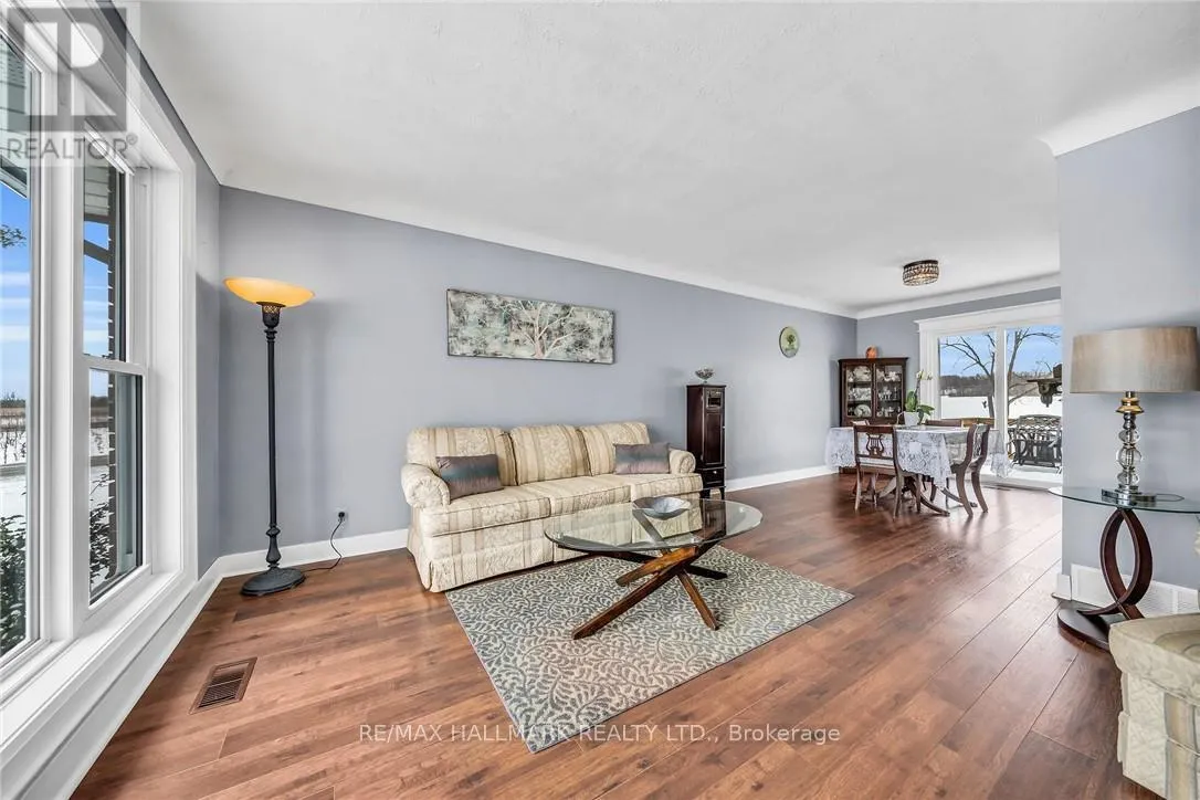 3542 FIFTEENTH STREET