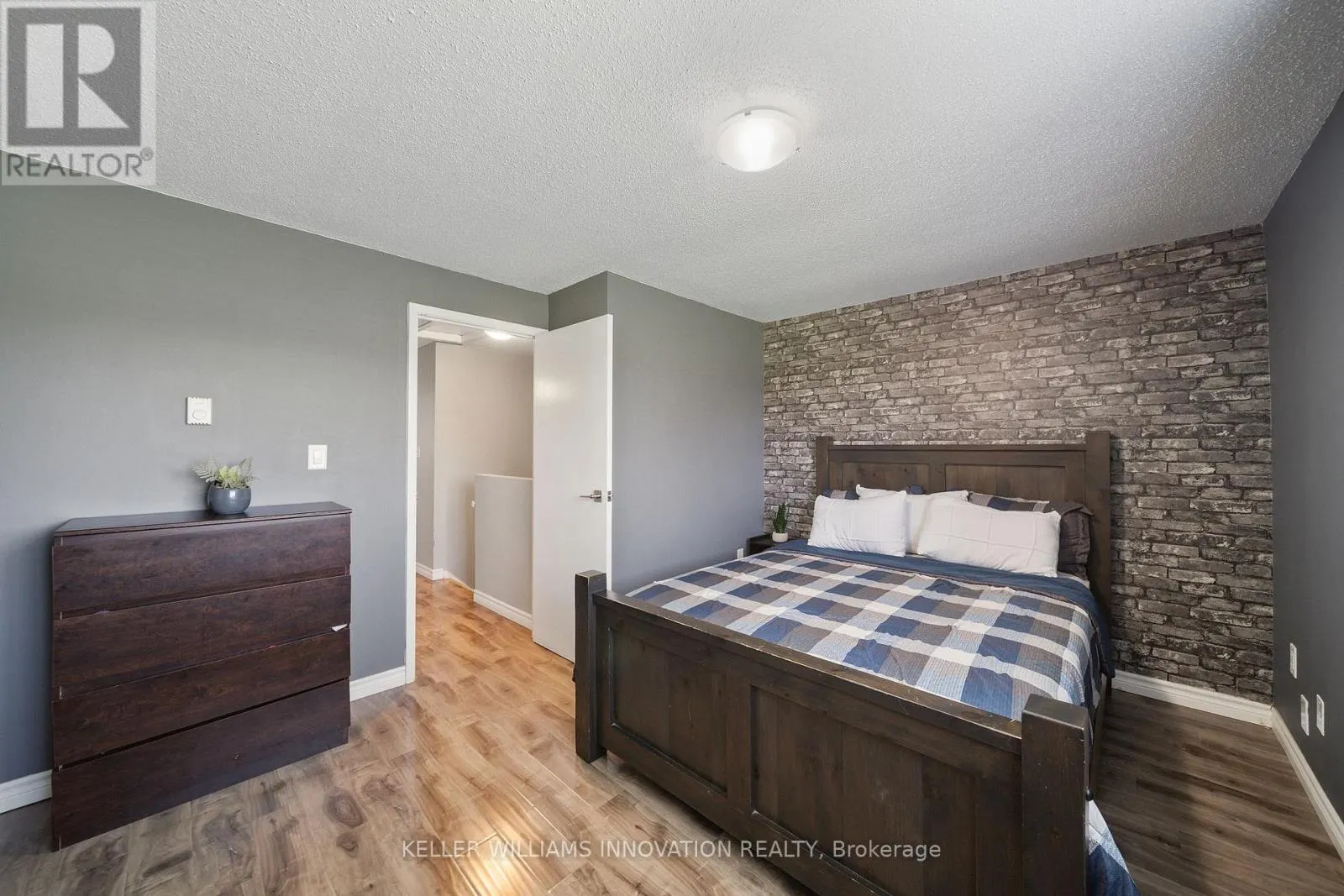 20 - 160 RITTENHOUSE ROAD