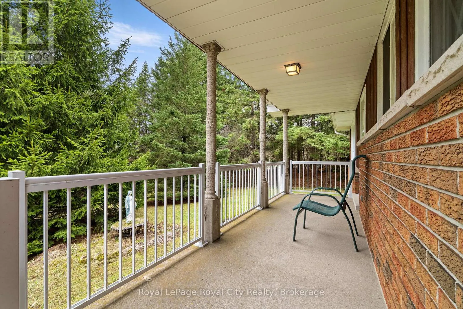 4620 20 SIDE ROAD N