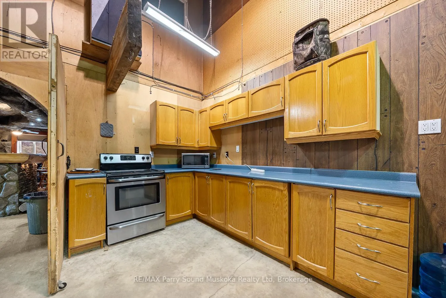 92 BLUE LAKE ROAD
