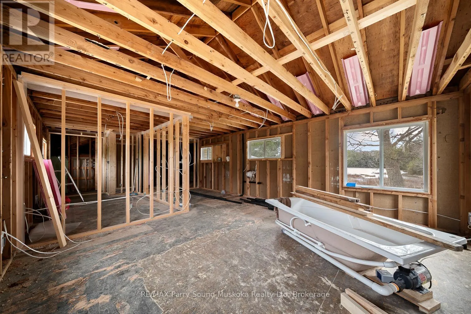 92 BLUE LAKE ROAD