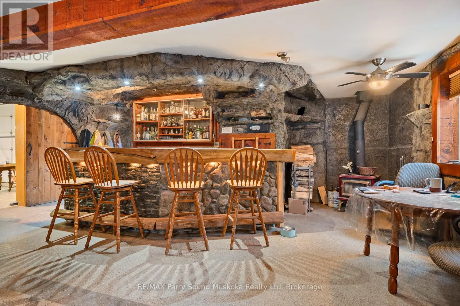 92 BLUE LAKE ROAD