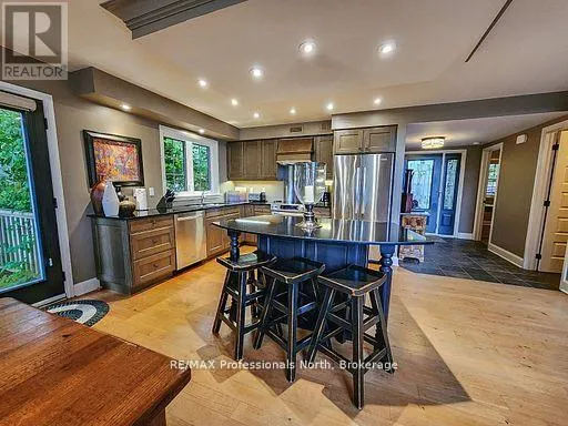 SANDFIELD 2, WEEK 10 - 3876 MUSKOKA ROAD 118