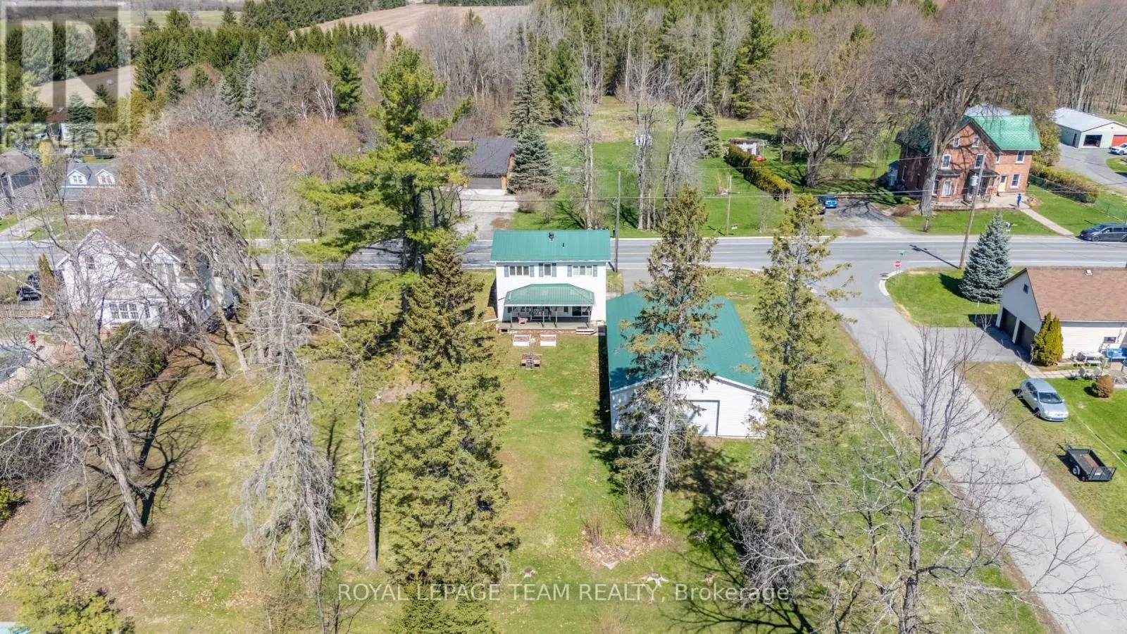 12106 LAKESHORE DRIVE