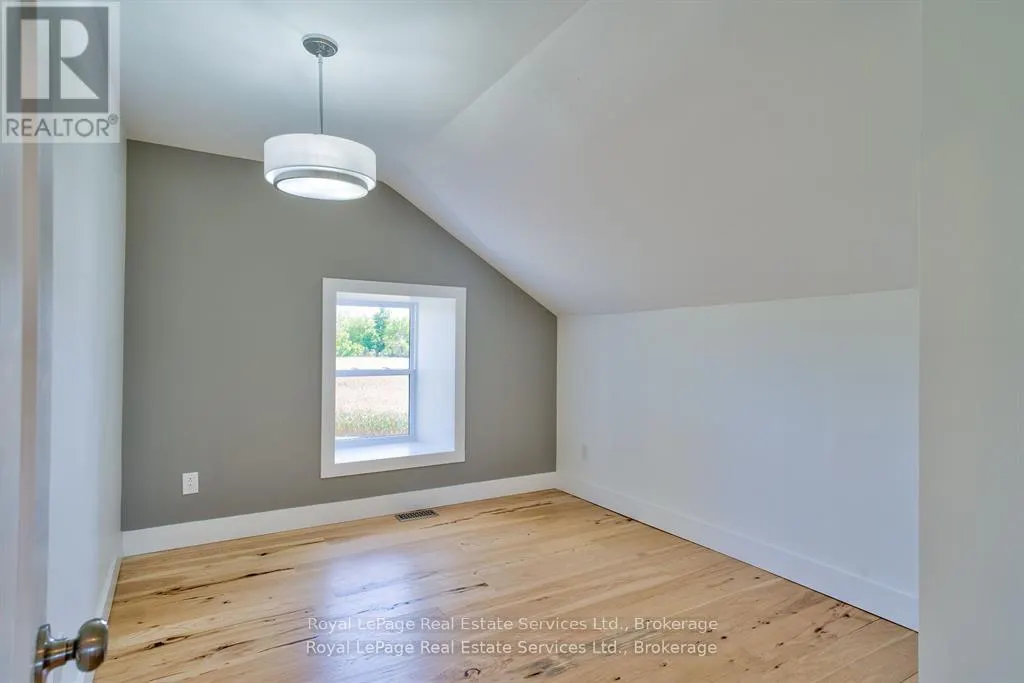 1748 CENTRE ROAD