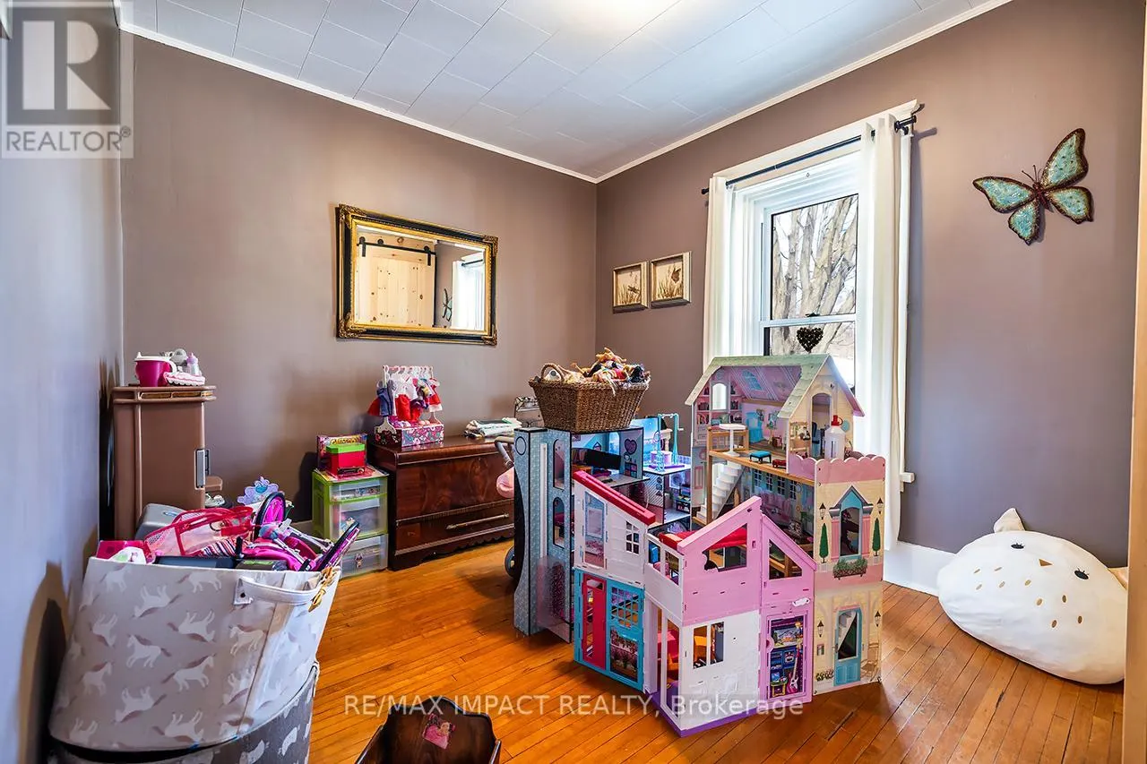 342 METCALF STREET