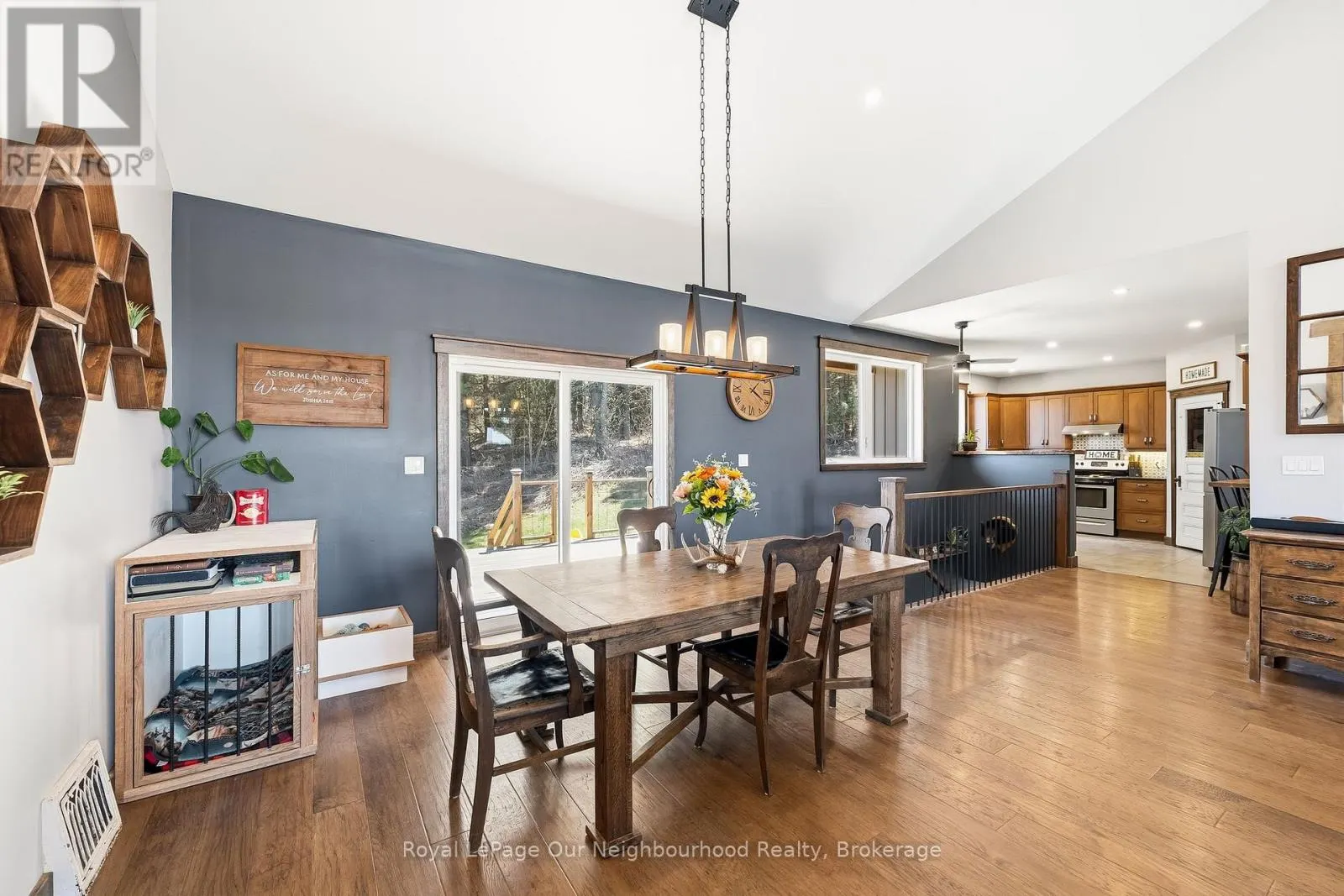 63 HANSEN ROAD