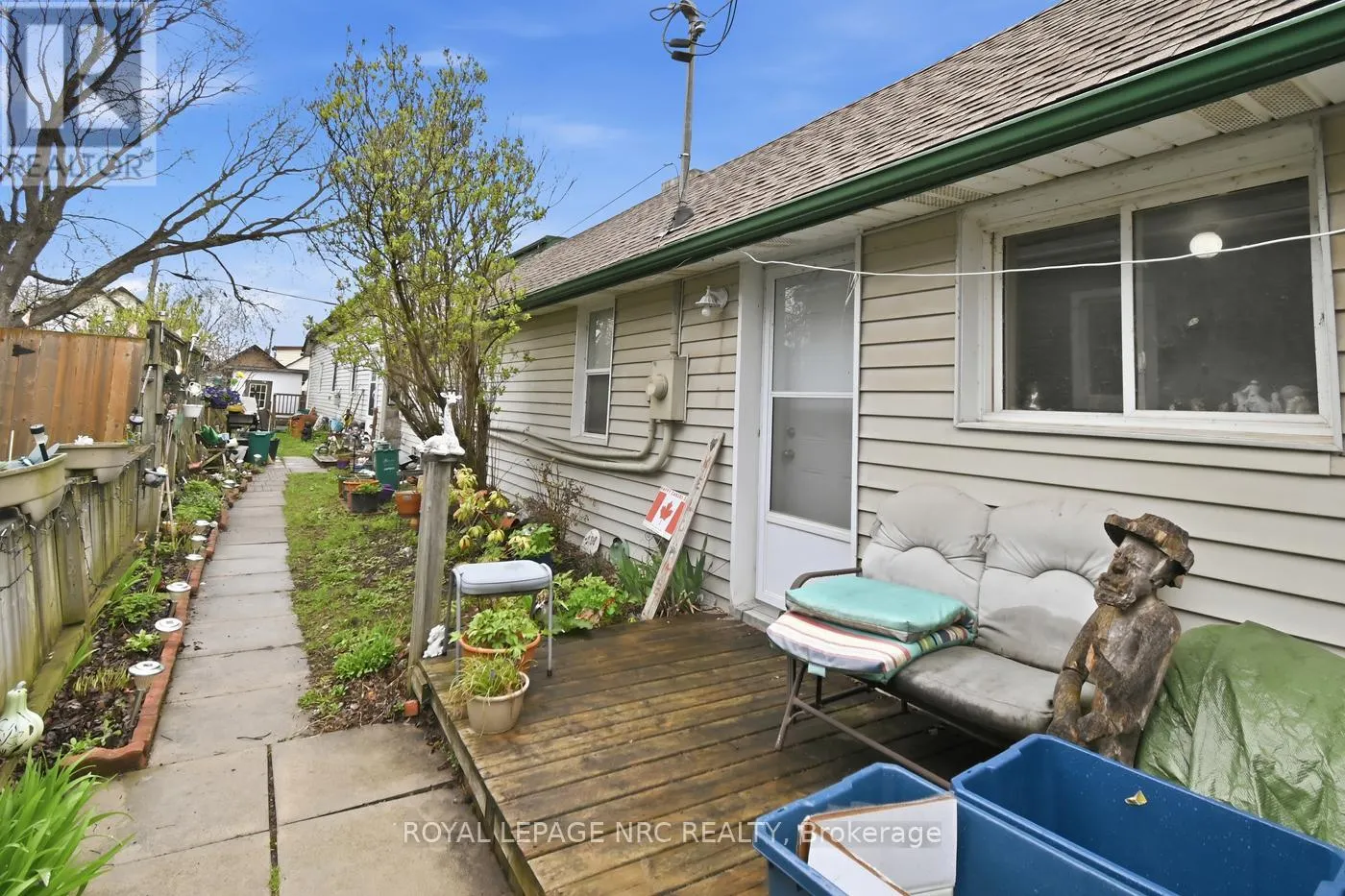 166 MITCHELL STREET
